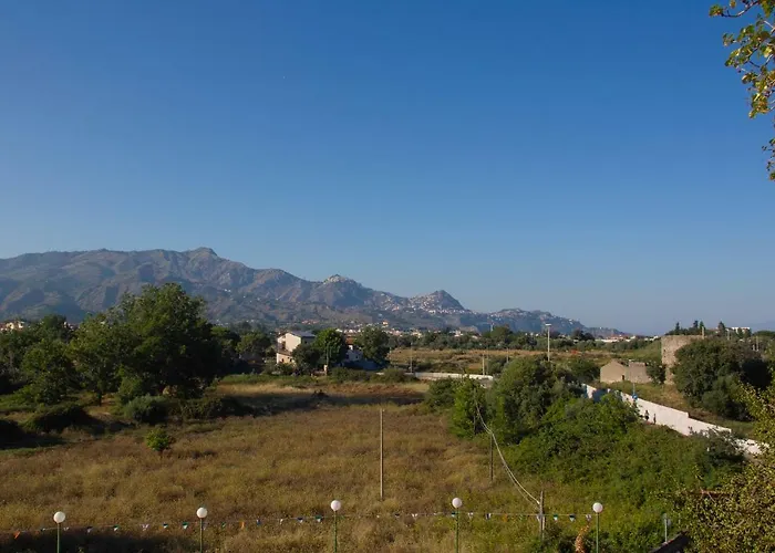 Taormina アパート